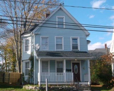 Two Family for Sale: 83 Ocean Avenue, New London
