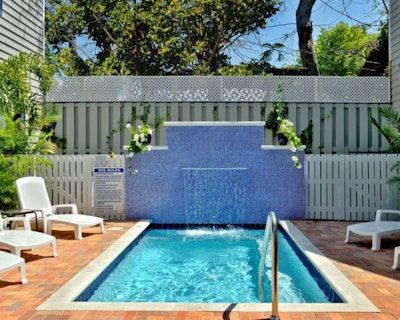 1 Bedroom 1.5BA Pet-Friendly House Vacation Rental in Old Town Garden Villas - Abaco Suite, Key West, FL
