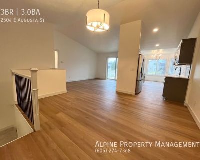 3 Bedroom 3BA 2348 ft Pet-Friendly Single-family home For Rent in Brandon, SD