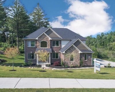 4 Bedroom 2BA 3424 ft Single Family House For Sale in Oxford, MI