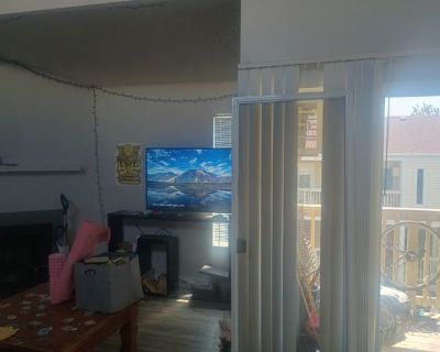 Ian Gause (Has an Apartment) on iROOMit. Room in the 2 Bedroom 1BA Pet-Friendly...