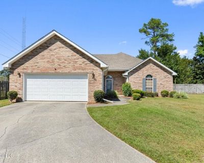 Wimbledon Cv, Ocean Springs, Home For Sale