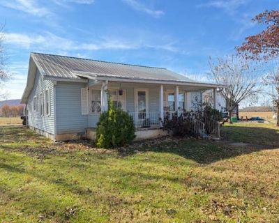 3 Bedroom 1BA 1428 ft Single Family Home For Sale in COWAN, TN