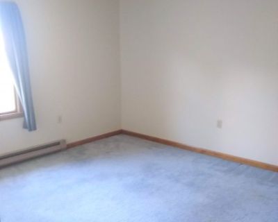 I NEED A ROOMMATE IN Chambersburg, PA.