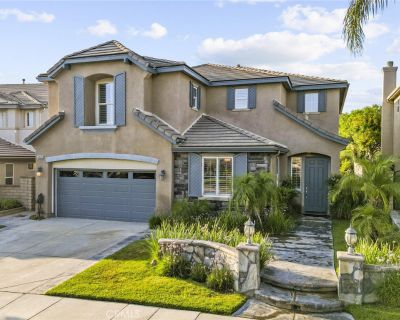 5 Bedroom 4BA 3015 ft Single Family Home For Sale in Saugus, CA