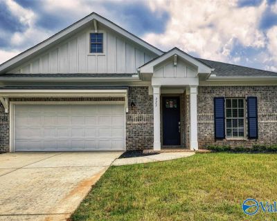 4 Bedroom 2BA 2106 ft Apartment For Rent in Madison, AL