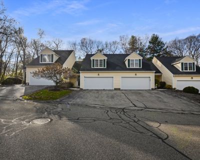 2 Bedroom 2BA 2216 ft Condo For Sale in Sutton, MA