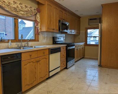 131 Summer # 2. Property for Rent in Malden, MA for $3,900 with 4 bedrooms and 2 full baths. This 2,200 square foot property was built in 1900.. Beautiful, Bright & Sunny oversized, 2000+ square foot, 8 room, 4 bedroom, 2 full bath apartment with an office in a beautifully renovated two-family Victorian home in Malden's West End. Updated eat-in kitchen with dishwasher, in-unit laundry, and new ...