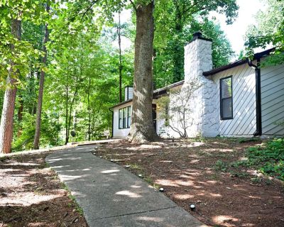2 beds 2 bath house vacation rental in Smyrna, GA