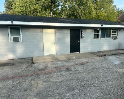 1164 ft Commercial Property For Sale in Benton Harbor, MI