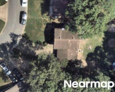 2.0 Bath Preforeclosure Property in Little Rock, AR 72209 - Diamond Dr