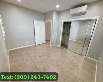 Minimum stay: 1 month. Deposit: 1000. Bills included. Age preference: 18 - 70. Available for students. Updated 1 Bed, 1 Bath, 1 big den unit WITH a den located in Kaimuki available now. Near Liholiho Elementary School, Kapolono Community Swimming Pool, Kapolono Community Park, etc Utilities included: Water, Sewer, Electric (with a cap)