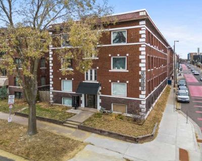 1 Bedroom 1BA 450 ft Condominium For Sale in MINNEAPOLIS, MN