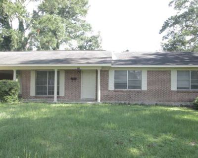 3 Bedroom 1BA 1125 ft Apartment For Rent in Ruston, LA