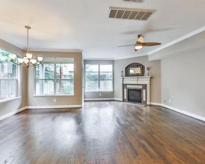 4 Bedroom 2BA 2850 ft Single Family Detached House For Rent in Houston, TX