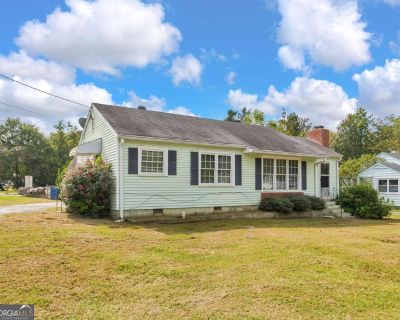 2 Bedroom 1BA Apartment For Rent in Smyrna, GA