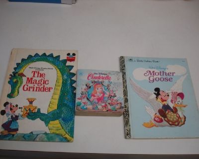 DISNEY MINI BOARD BACK & GOLDEN BOOKS ~ Minnie & Cinderalla !