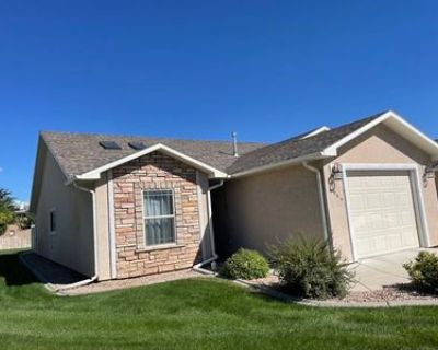 3 Bedroom 2BA 1 ft Townhouse For Sale in Grand Junction, CO