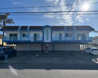 5 Bedroom 2BA 0 ft Apartment For Rent in Isla Vista, CA