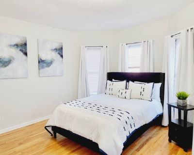 Cindy (Has a Room) on iROOMit. Room in the 3 Bedroom 1BA Room For Rent...