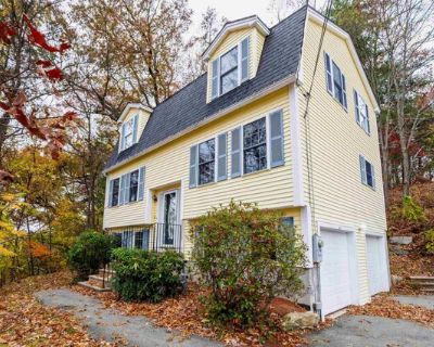 3 Bedroom 2.5BA 2155 ft N For Rent in Nashua, New Hampshire