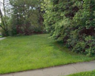 Lots and Land For Sale in Akron, OH