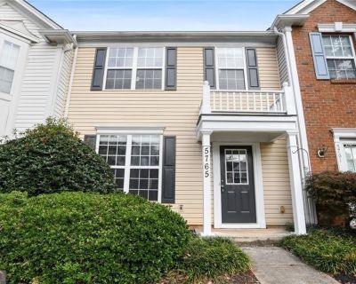 3 Bedroom 2BA 1428 ft Townhouse For Sale in Norcross, GA