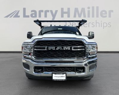 2024 Ram 3500 Chassis Cab Tradesman