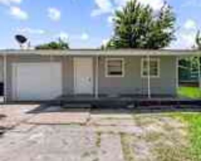 2 Bedroom 1BA 1080 ft² House For Rent in Texas City, TX 3425 3rd Ave S