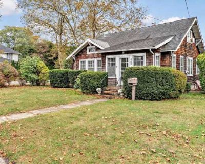 3 Bedroom 2BA 1890 ft Apartment For Rent in Riverhead, NY