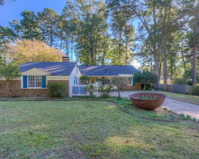 3 Bedroom 2BA 2200 ft Single Family House For Sale in Minden, LA