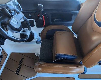 Malibu Wakesetter 23 LSV