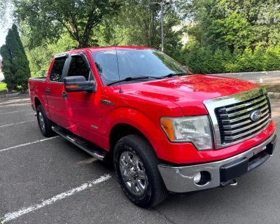 2011 Ford F-150 4WD SuperCab 145" XLT