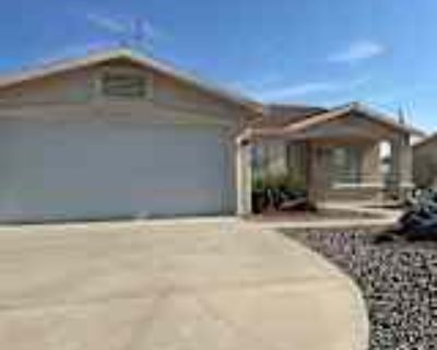 3 Bedroom 2BA 1520 ft² House For Rent in Lake Havasu City, AZ 2996 Applewood Dr