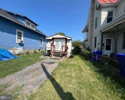 3 Bedroom 2BA 924 ft Manufactured Home For Sale in NEW CUMBERLAND, PA