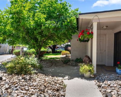 3 Bedroom 2BA 2695 ft Single Family House For Sale in East Wenatchee, WA