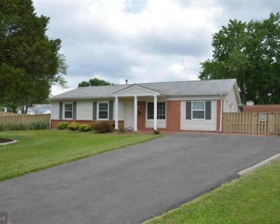 4 Bedroom 3BA 1344 ft Single Family Home For Sale in STERLING, VA