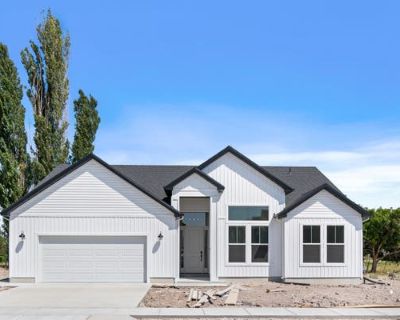3 Bedroom 3BA 3709 ft Single Family Home For Sale in TREMONTON, UT