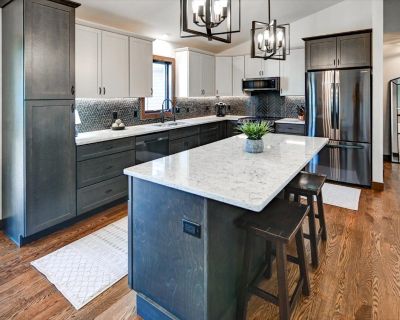 3 Bedroom 3BA 2886 ft Single Family House For Sale in Sun Prairie, WI