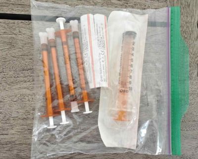 Oral Syringes for Pet Medicine
