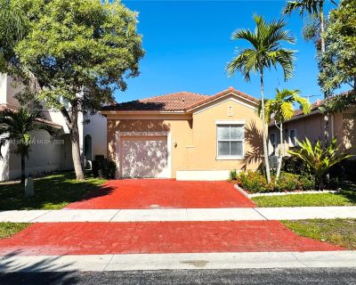 3 Bedroom 2BA 1426 ft Single Family Home For Rent in Homestead, FL