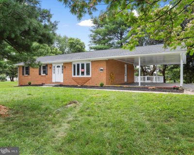 3 Bedroom 2BA 1334 ft Single Family House For Sale in Maugansville, MD