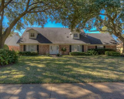 3 Bedroom 2BA 3557 ft Single Family House For Sale in Bossier City, LA