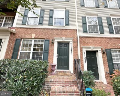 2 Bedroom 2BA 1167 ft Apartment For Rent in Rockville, MD