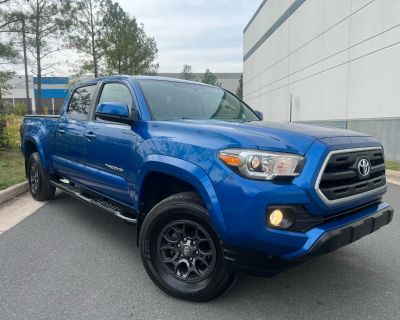 2017 Toyota Tacoma 4WD Double Cab LB V6 AT SR5 (Natl)