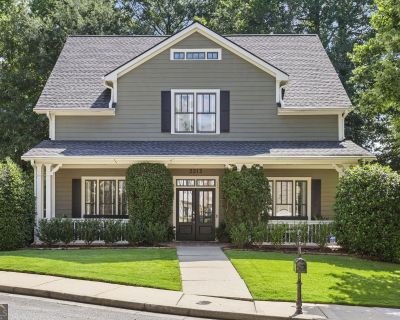 3 Bedroom 2BA 2610 ft Single Family House For Sale in Atlanta, GA