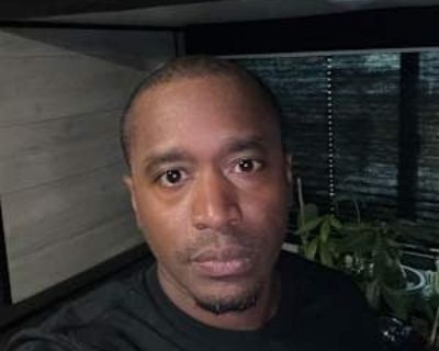 Demario, 43 years, Male. Looking in: De Soto, Johnson County, KS