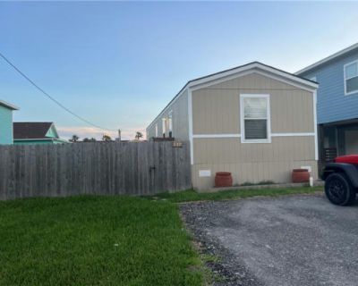 2 Bedroom 2BA 896 ft Manufactured Home On Land For Sale in PORT ARANSAS, TX