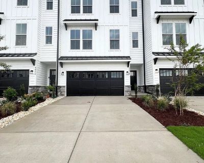 Deposit: $899.00 * Utilities included?: Yes * Fees apply?: No. References are not required. Non-smoking. Furnishings: Unfurnished * Disabled access: * Living room: shared. Availability Available Jan 14 2026 Minimum term 12 months Maximum term 36 months. Brand new 4 bed and 3.5 bath three story town house is available for rent. Main living level is completely open with enormous great room, kitch...