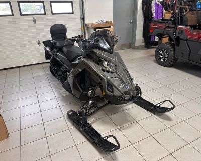 2024 Polaris ProStar S4 Indy Adventure 137 ES Snowmobile -Trail Kaukauna, WI